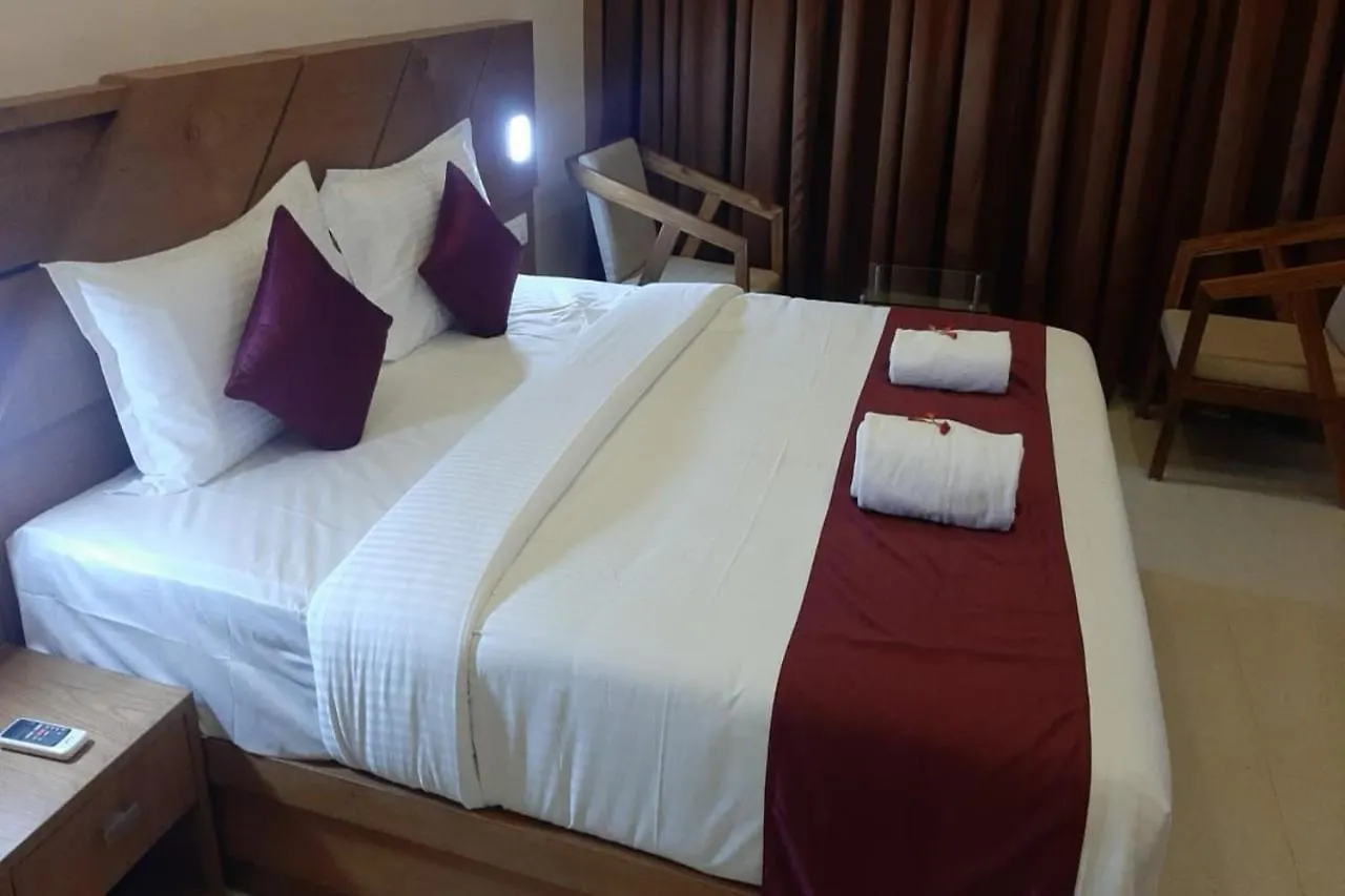 Aveda Munnar Mountains And Mist Hotel