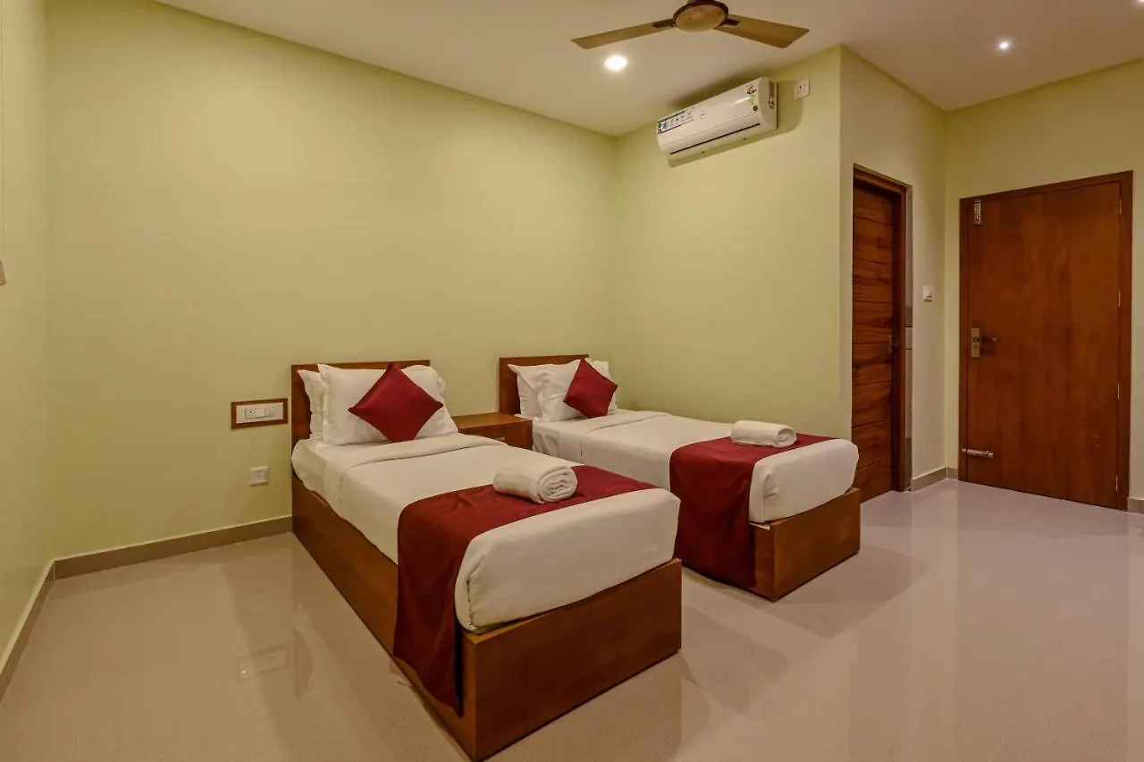 Aveda Munnar Mountains And Mist Hotel 4*,  India
