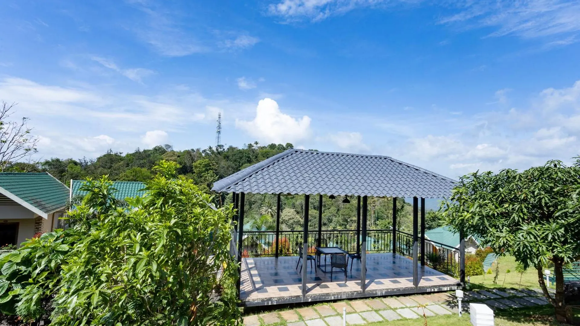 ****  Aveda Munnar Mountains And Mist Hotel India